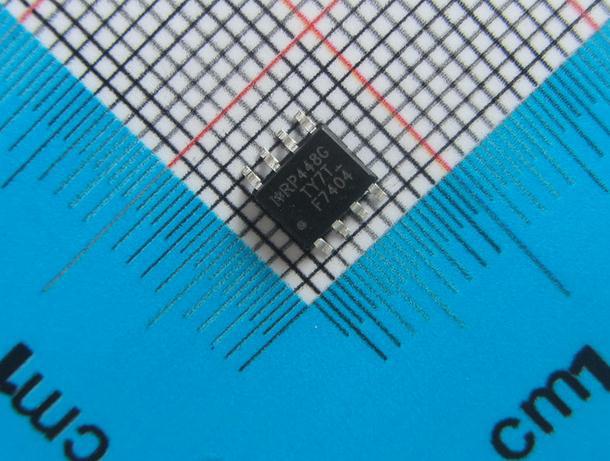 全新 IRF7404TRPBF IRF7404 F7404 MOSFET 20V 6.7A SOP-8