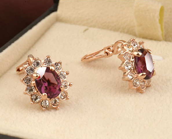 �������и��Ŷ���ˮ���޶������ж�����������Ů 120865