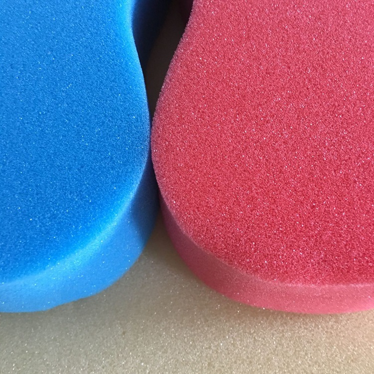 70004D4D5AF42370F9CE26566055E8