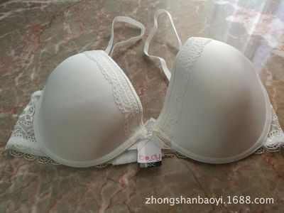 Small wholesale Foreign trade Stock lady Underwear Size Thin sea Pad Cup Bras Beige