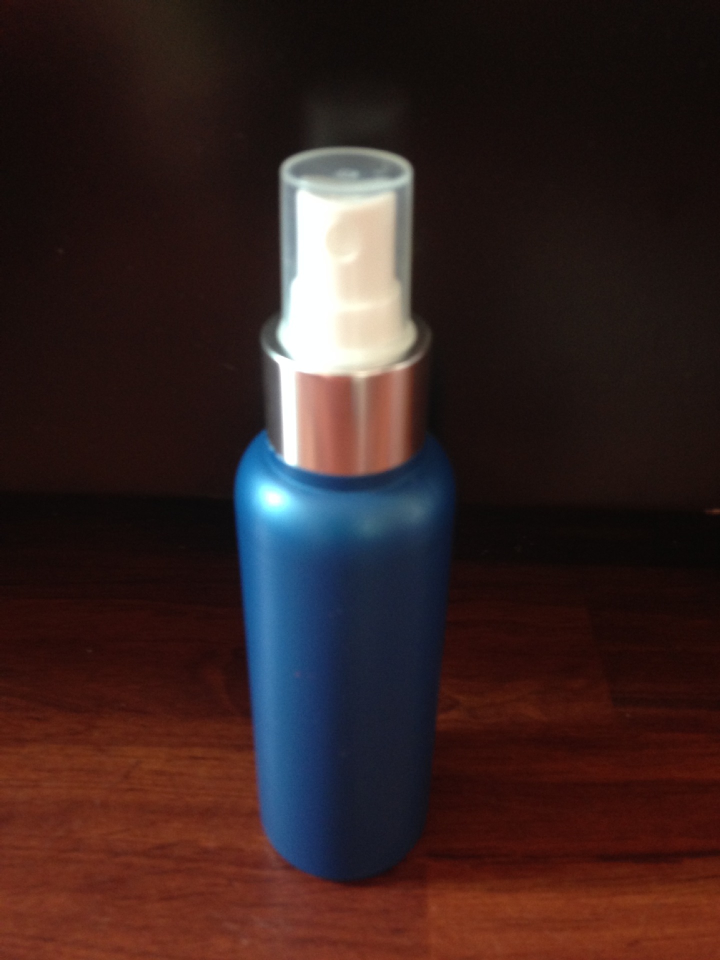 供120ml pe 24mm口径高档喷镀金雾瓶花露水瓶塑料瓶小药瓶