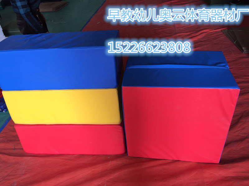 524696189608573195_副本