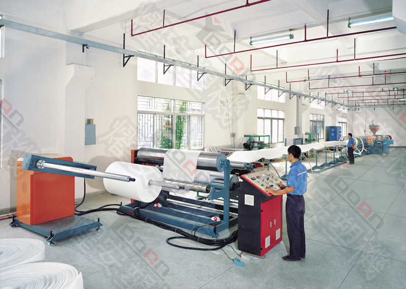 厂家直销EPE发泡珍珠棉片材卷材挤出设备 发泡机发泡倍数高