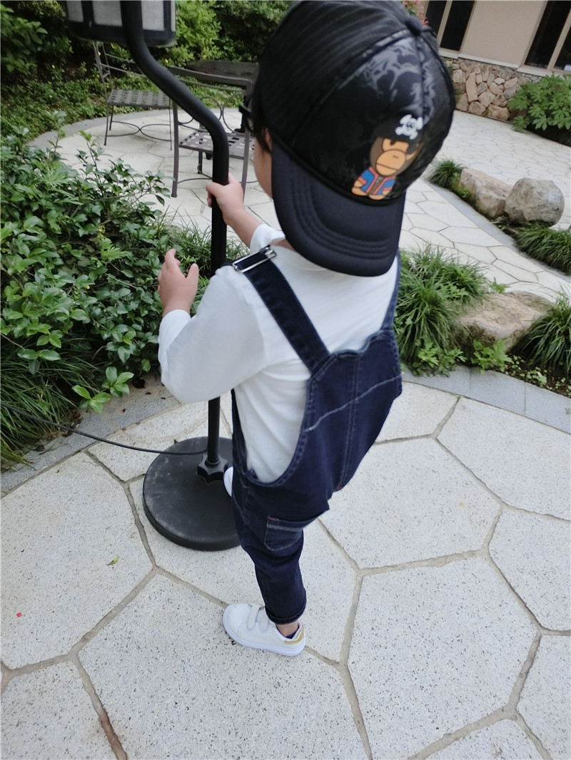 3235852340_1201502704