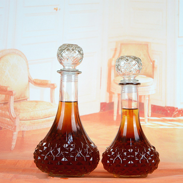 厂家批发透明钻石欧式威士忌红酒洋酒葡萄酒分酒器长脖窖藏玻璃瓶