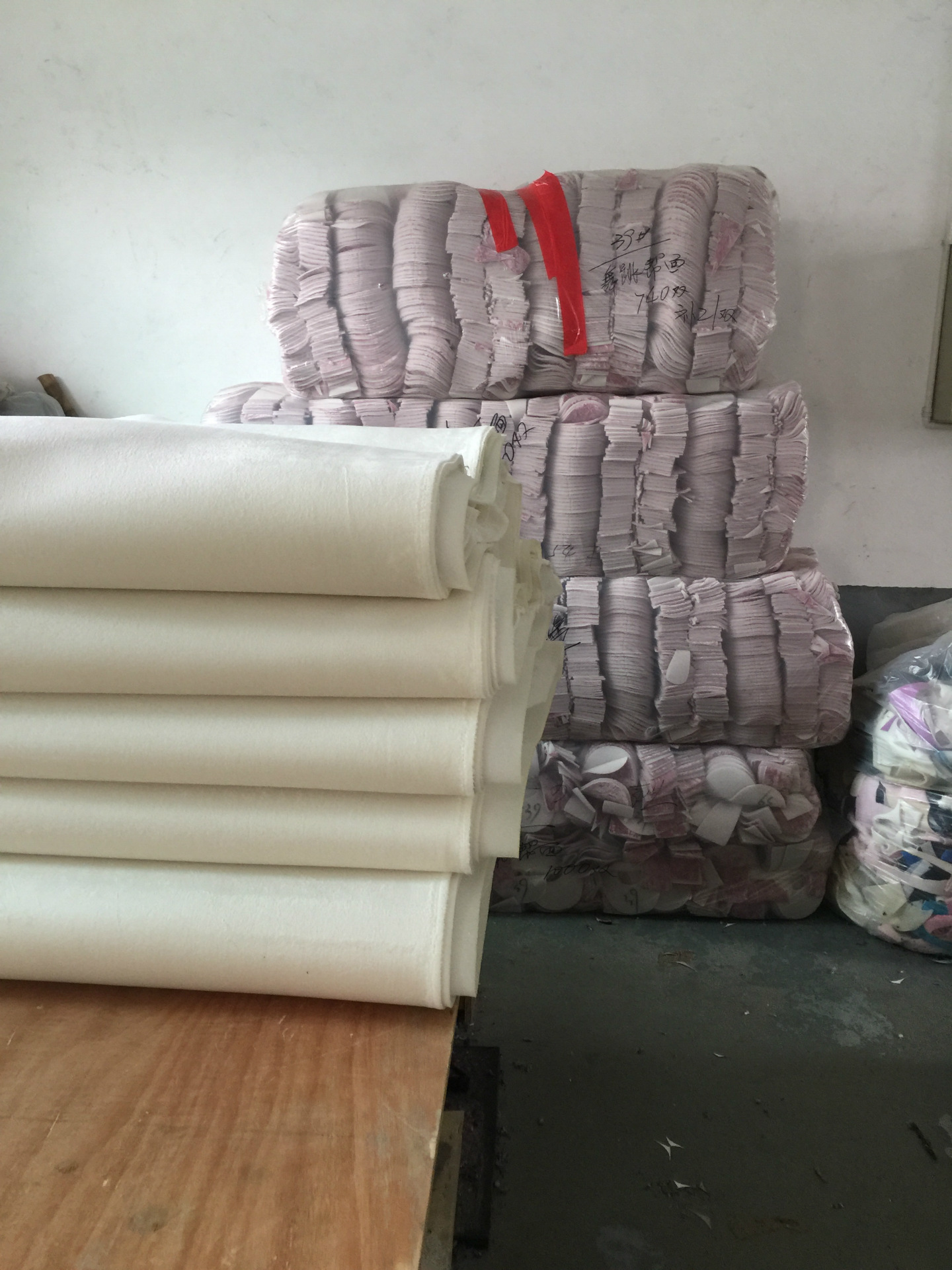 E00E34E6ABB575D84932C3FE99AD32