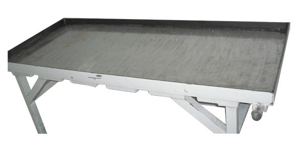 酥糖夹心糖冷却生产设备 糖果冷却机冷却操作台 水循环冷却