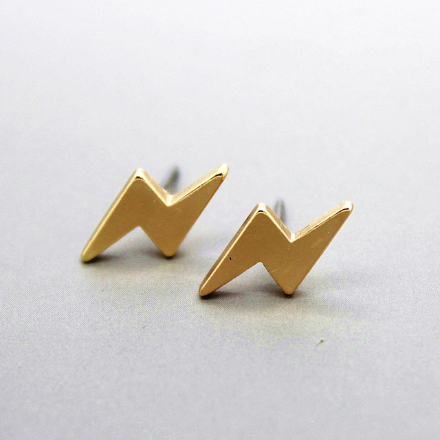 New Alloy Plating Simple Lightning Earrings Wholesale display picture 4