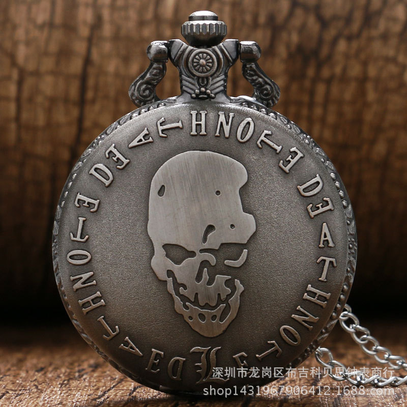 Halloween Gift List Classic Antique Skull Pattern Flip-Top Quartz Necklace Large Pocket Watch Student Pocket Watch