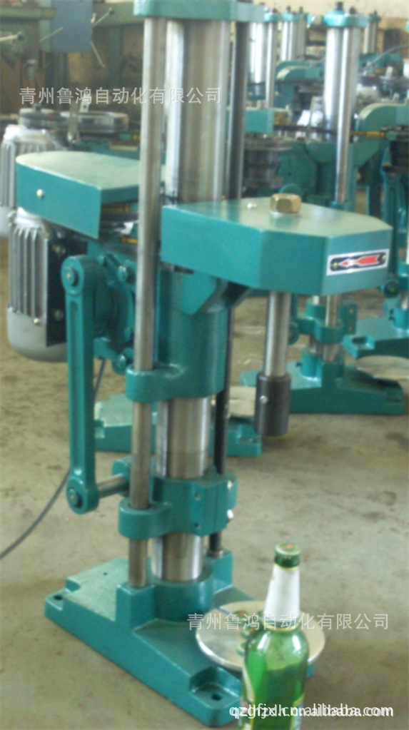 厂家供应啤酒瓶盖封口机 皇冠盖半自动封口机   现价优惠