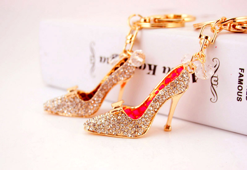 55g Weight Birthday Occasion Alloy, Metal Material Unisex Gender Pink, Red Color Korean  Creative Diamond-studded Crystal High Heels Car Keychain 1