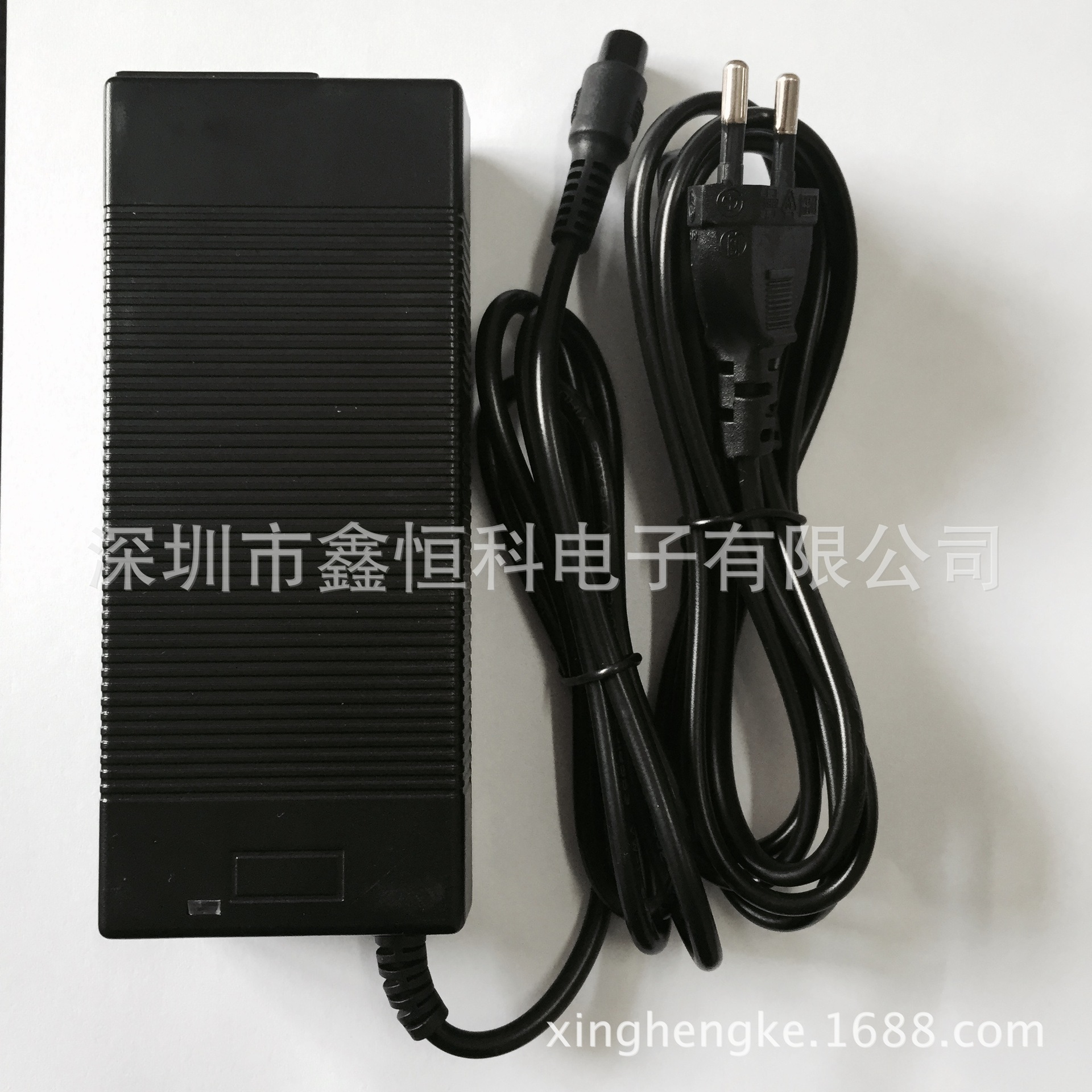 42V2AUL  CE FCC SAA 60335-2-29等认证齐全电动车充电器