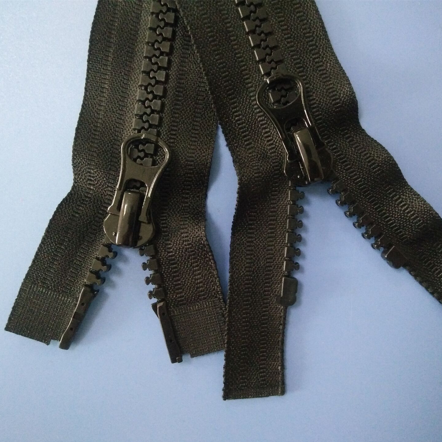 佛山拉链厂质优供应1米长 8号树脂双开尾可靠羽绒服拉链 夹克拉链