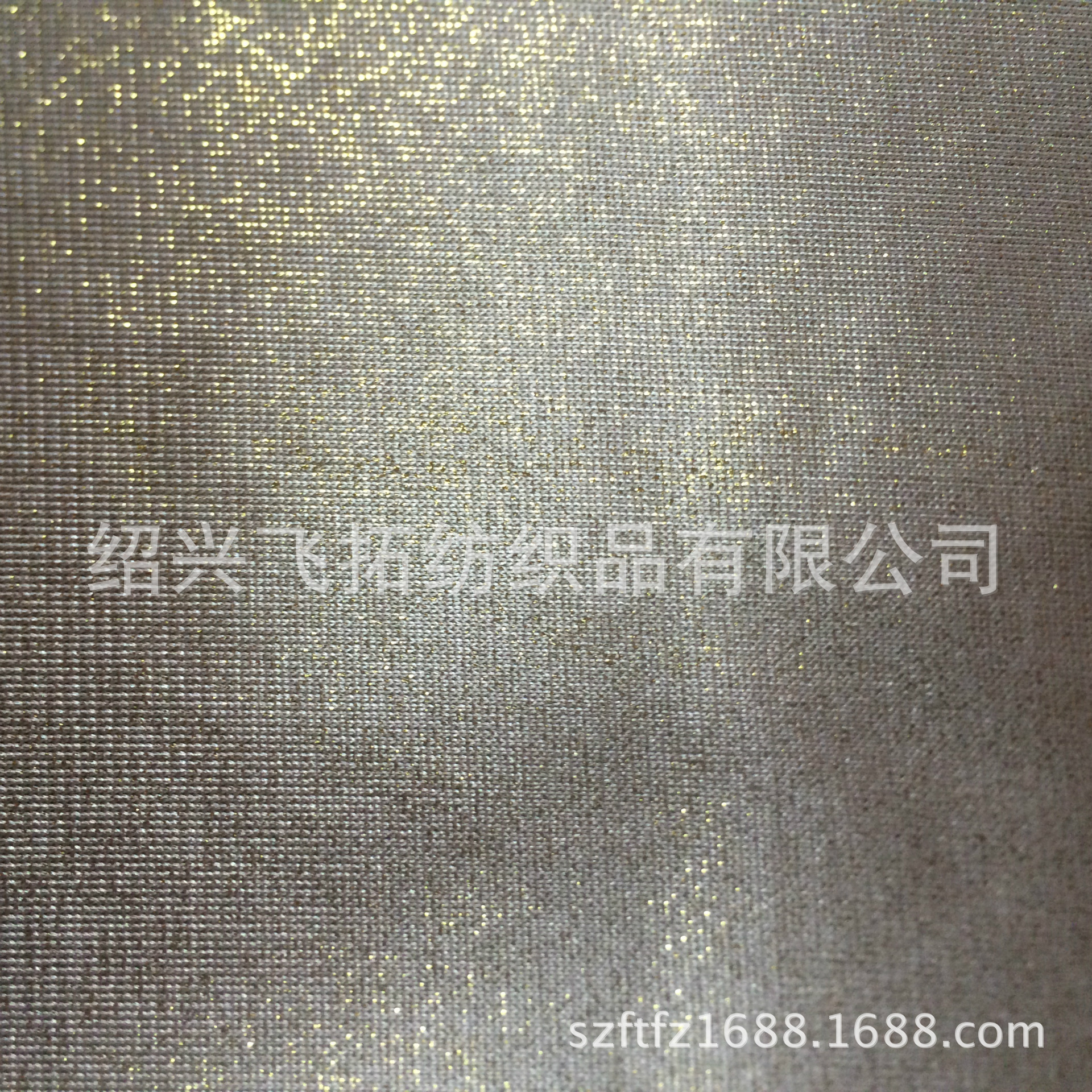 厂家直销150gsm  全涤烫金双面平板布 供应各类风格双面面料