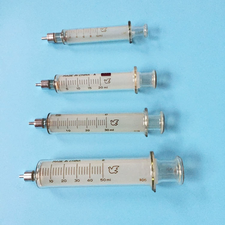 Недорогая продажа старых материалов для ветеринарных животных Bayi сток стеклянный шприц стеклянная игла медь