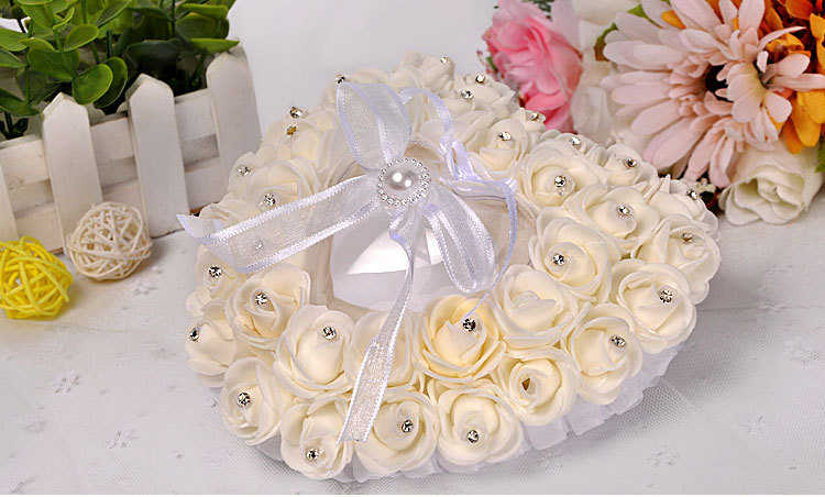 欧式戒指盒 创意婚庆用品新娘新郎PE玫瑰花镶钻戒枕心形戒托批发详情图15