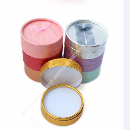 A gift box packaging box ring box paper box earring box plastic box jewelry box box
