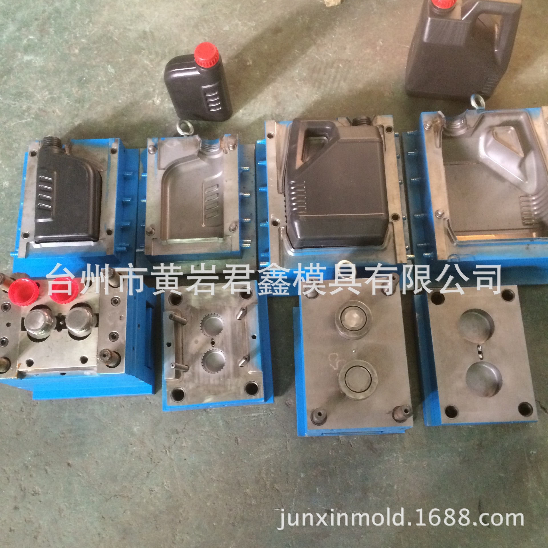 3182304148_1979481410