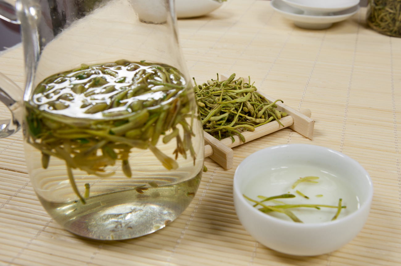 Dried Honeysuckle Flower Jin Yin Hua Loose Bulk Herbal Tea 500g key features