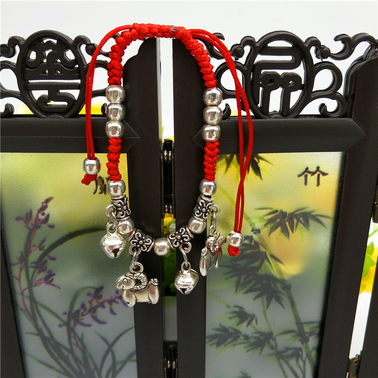 Red rope sheep