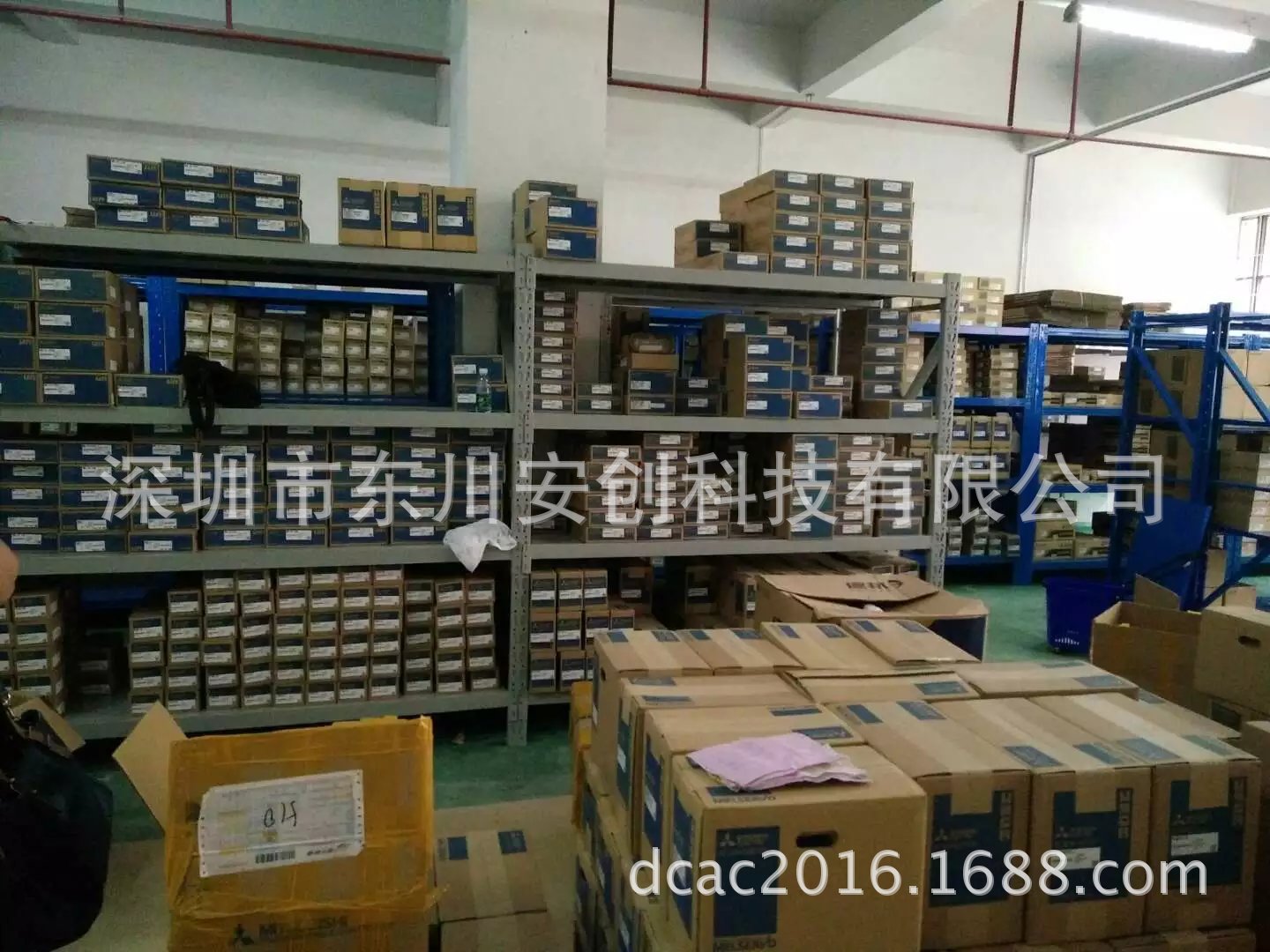 三菱Q系列I/O插头 A6CON3E 32点扁平电缆型 (QX81，QY81P)