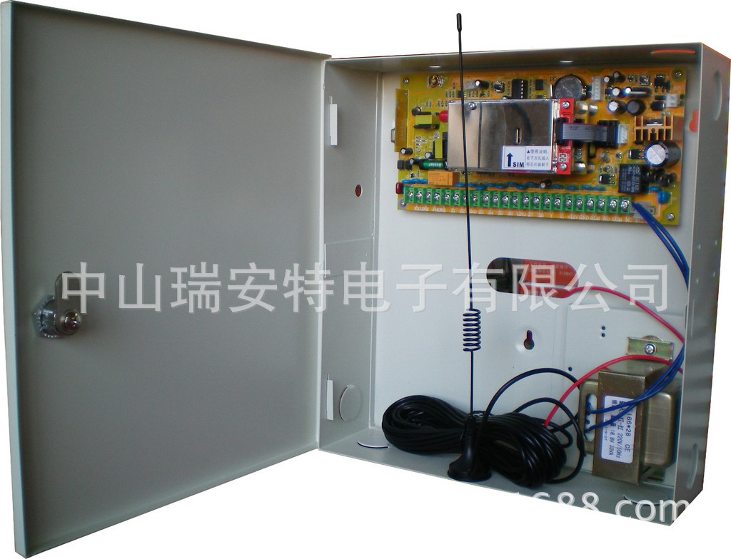 GSM语音版报警主机，语音播报防区报警，GSM语音报警器，16有线