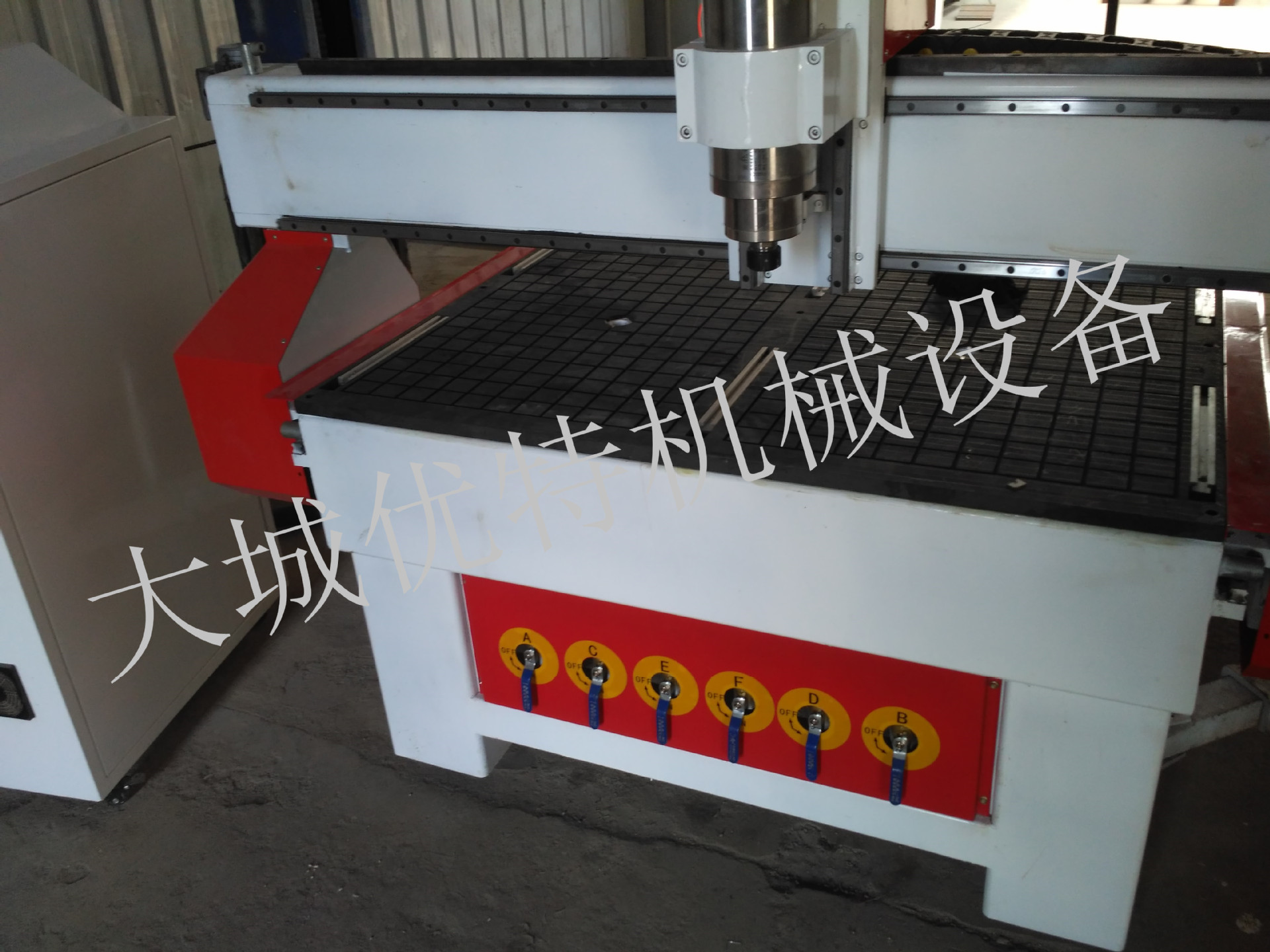 多头高速 1325 大幅面浮雕 切割镂空 木工雕刻机 金属雕刻机