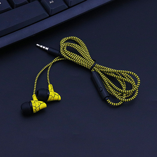 Mobile phone wire-controlled earphones Braided wire in-ear heavy bass crackle universal earplugs for listening to music with microphone