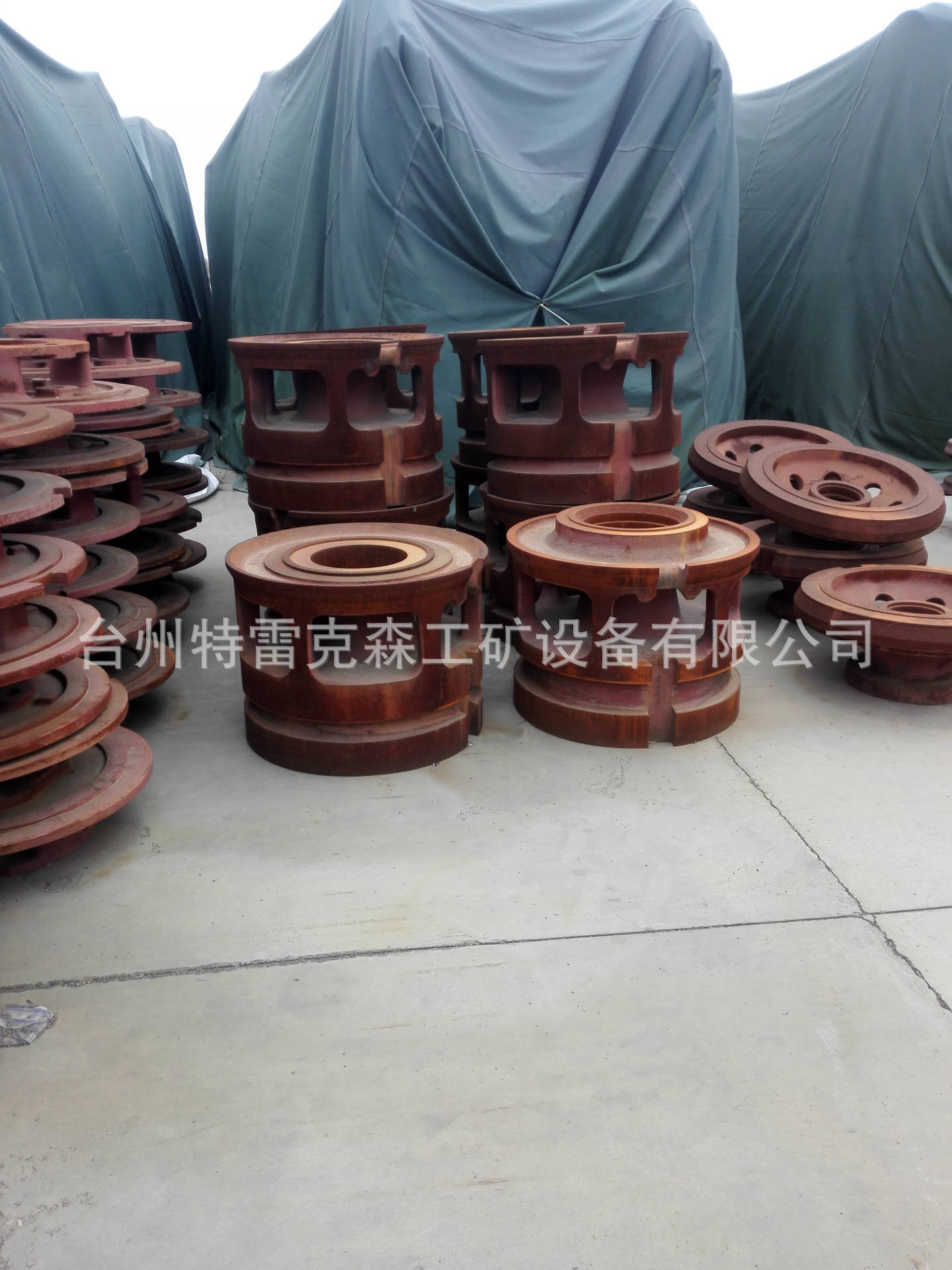 供应TR60特雷克是原厂件 TEREX parts 15236015前轮毂