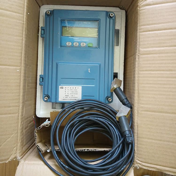 挂壁式超声波流量计2
