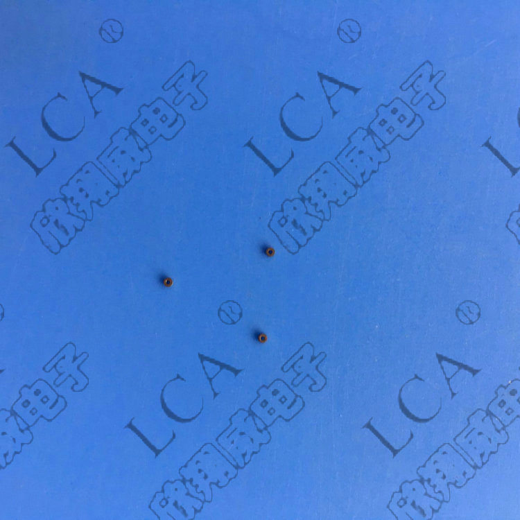 LCA穿心电容/G1111-901/101/200V/Y5P/管状穿心电容/管状式滤波器