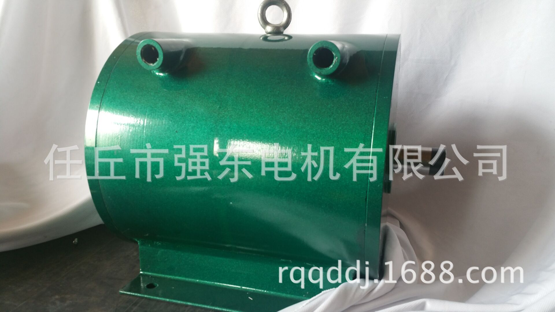 大巴车水冷电机