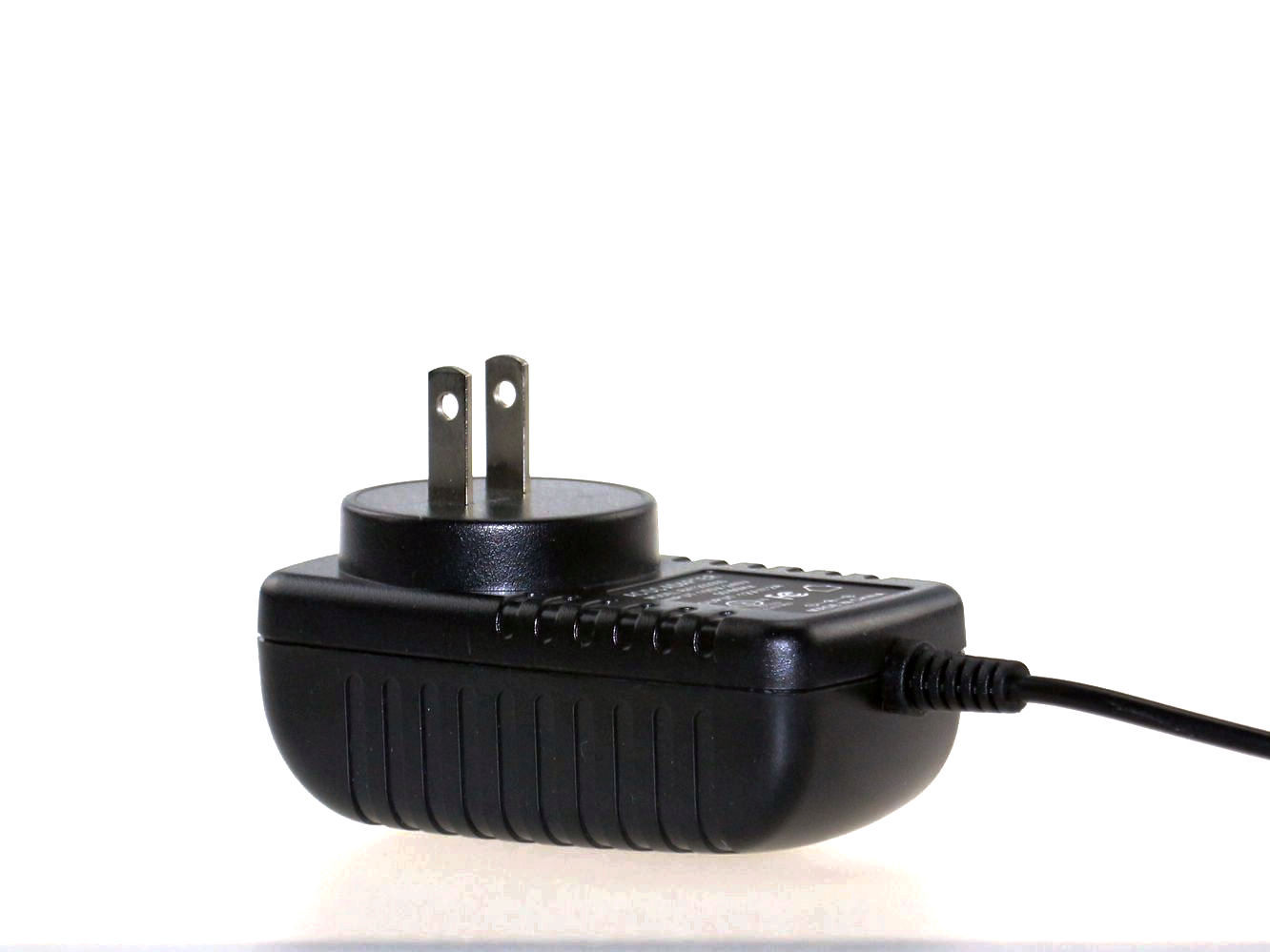 厂家直销监控电源美国UL认证12V1.5A六级能效认证适配器，充电器