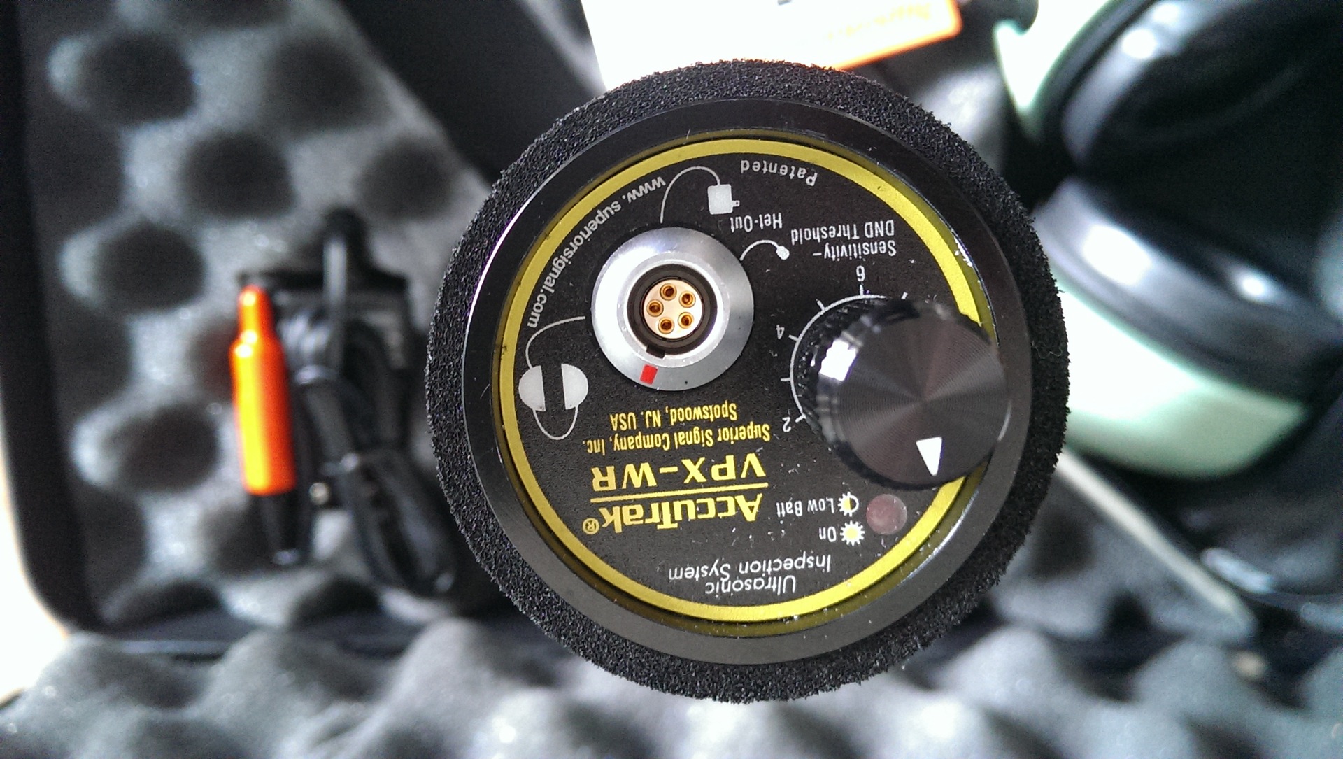 特价供应美国ACCUTRAK泄漏仪表VPX-WR精准