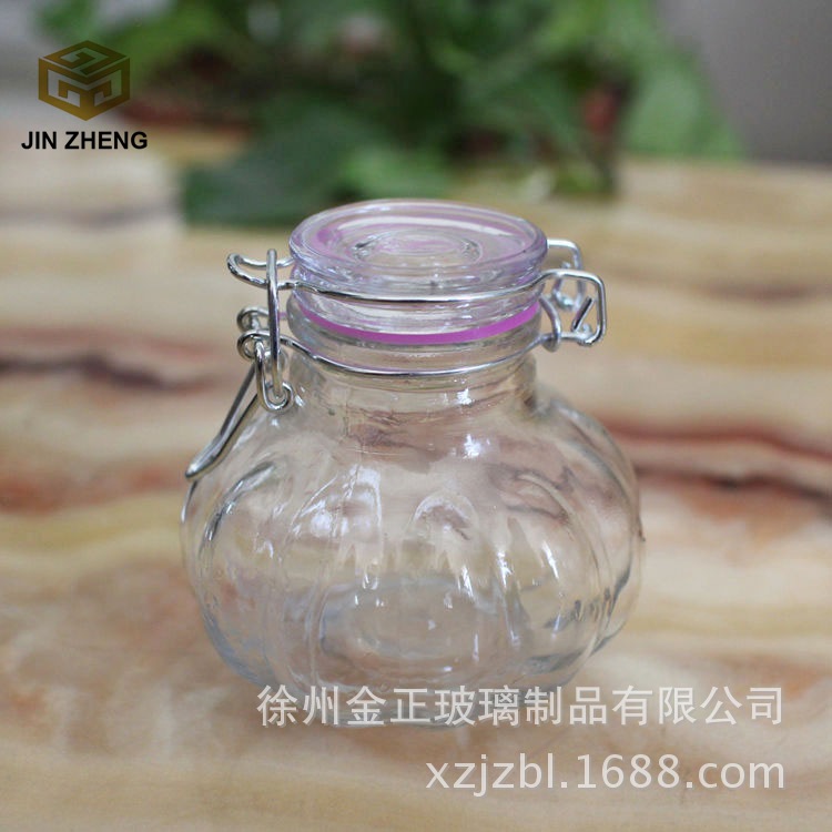厂家现货供应  玻璃密封盖食品储物玻璃罐200毫升南瓜条纹储物罐