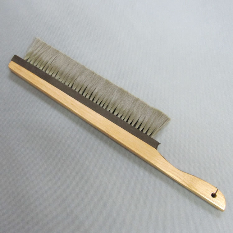 goods in stock supply Original Imported Long handle Wool brush Electric conduction Large Soft brush Hairfalling multi-function Brush