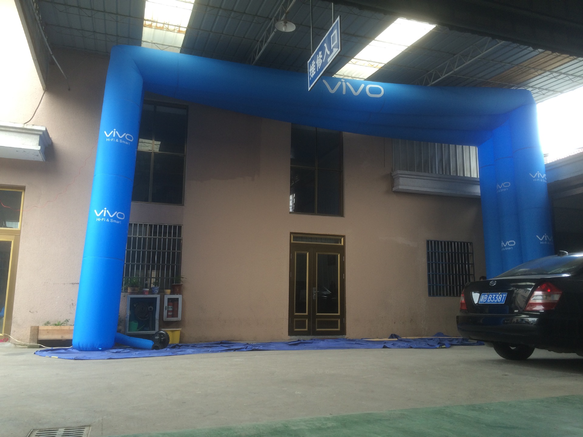 厂家直供充气卡通 企业订做充气拱门 广告充气拱门 婚庆拱门