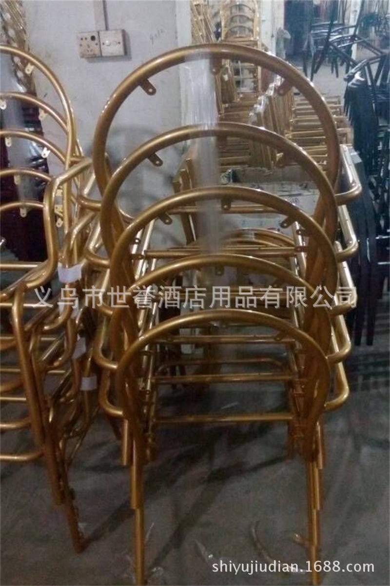 2153009341_1716841547