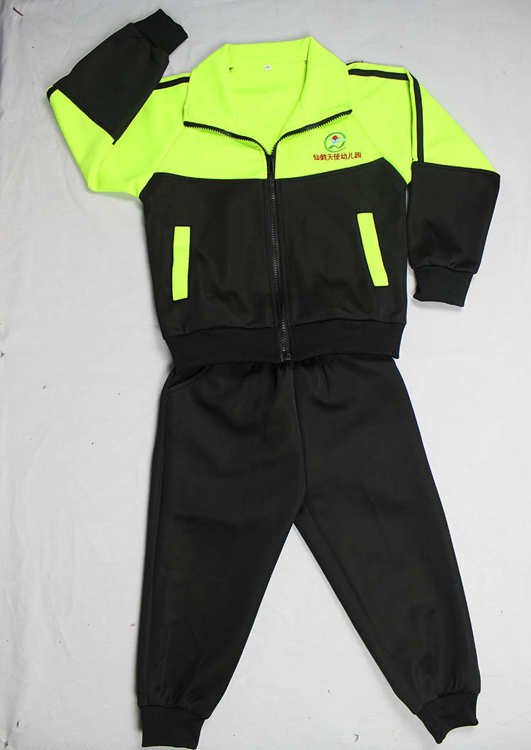 厂家供应冬季幼儿园园服运动校服健康拉架布东莞厂家定制