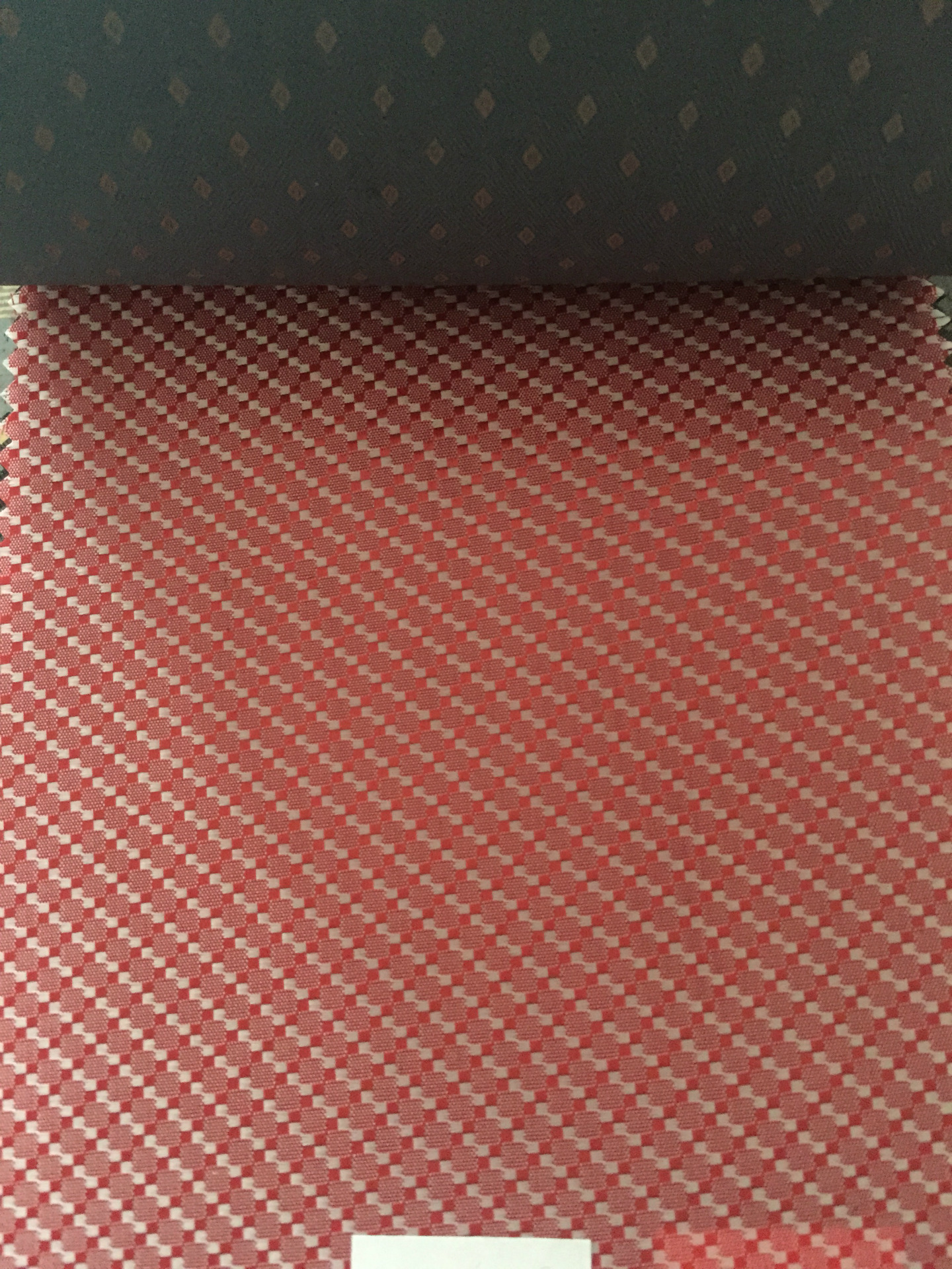 大量供应提花 涤纶 双色 阳离子 服装里料