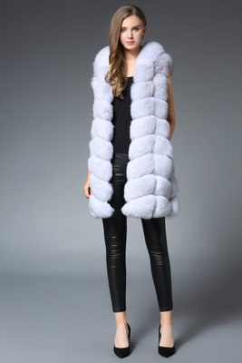 海宁皮草 批发狐狸毛女款马甲 皮草外套女 带帽款狐狸马甲