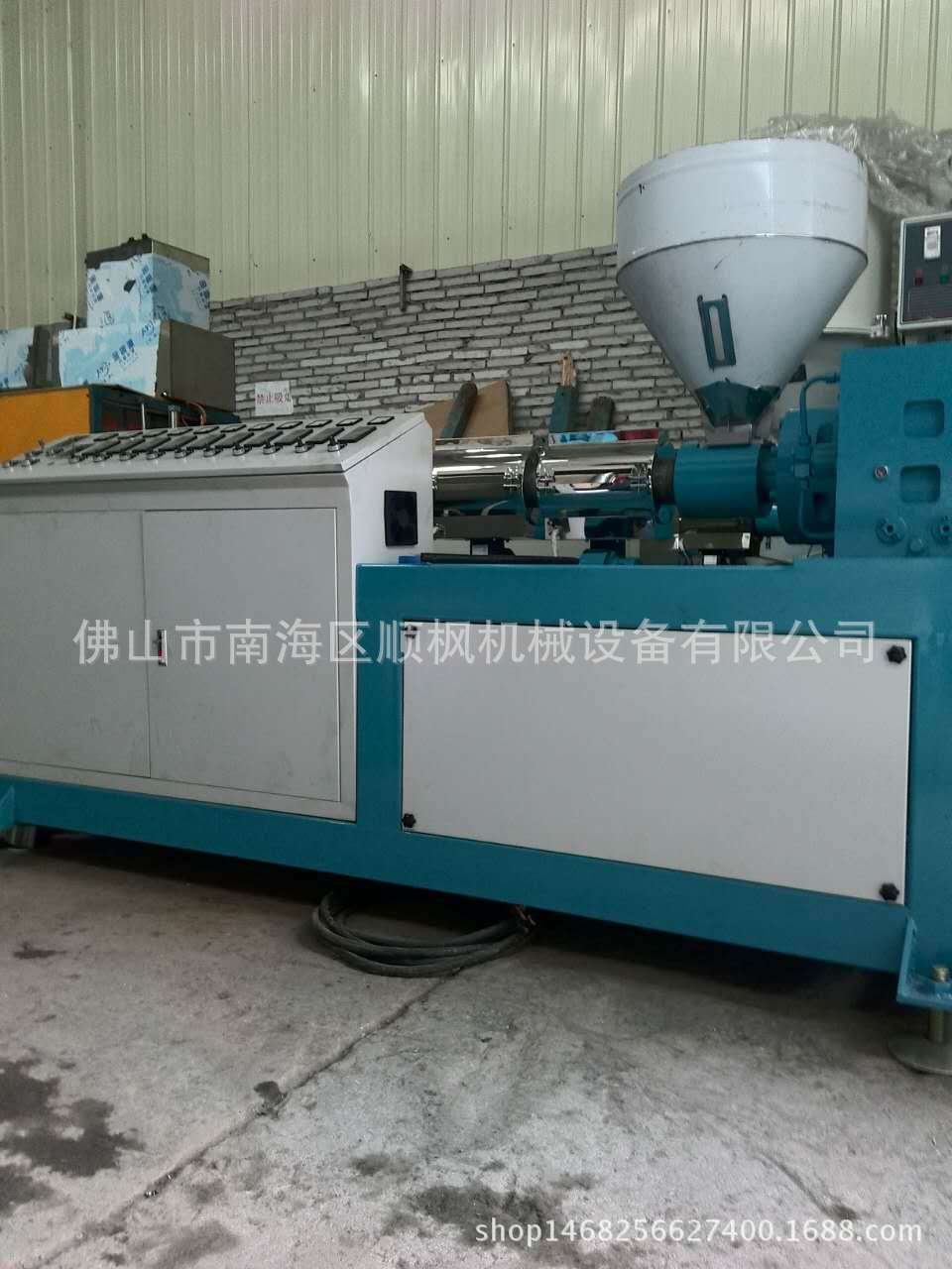 佛山顺枫机械厂家供应塑料挤出机亚克力实心气泡棒材配套模具