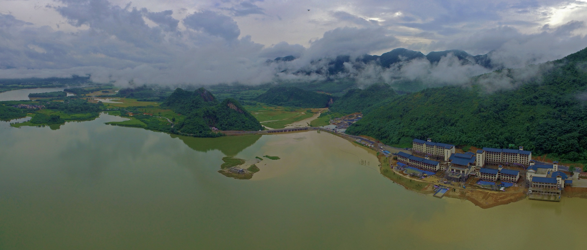 宝晶宫1_调整大小