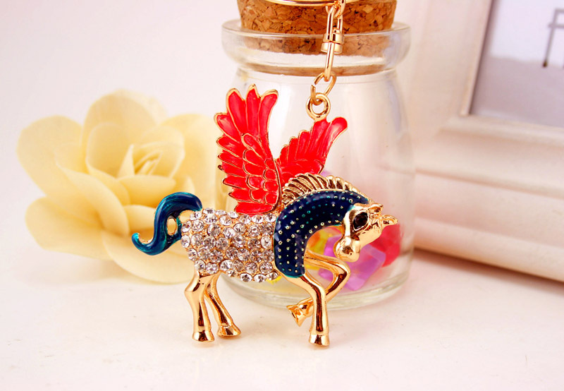 51g Weight Alloy, Metal Material Unisex Gender Korean Creative Rhinestone Pegasus Car Keychain 3