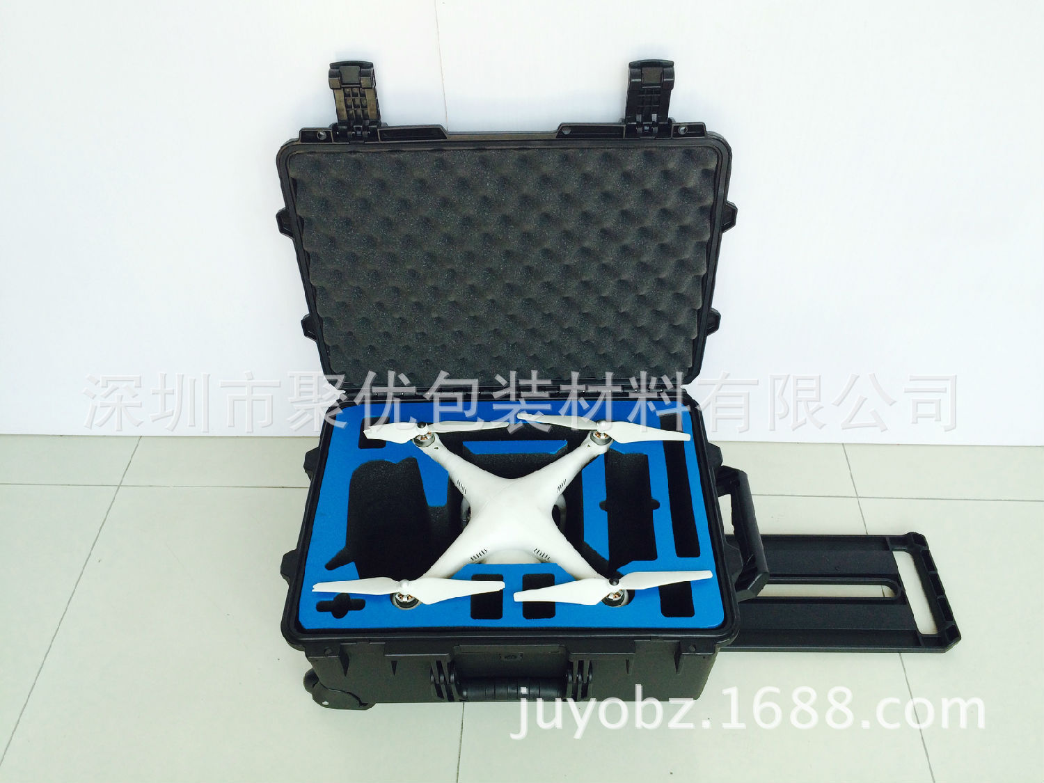 供应珍珠绵雕刻一次成型无人机内衬EVA包装内衬铺助箱包材料、