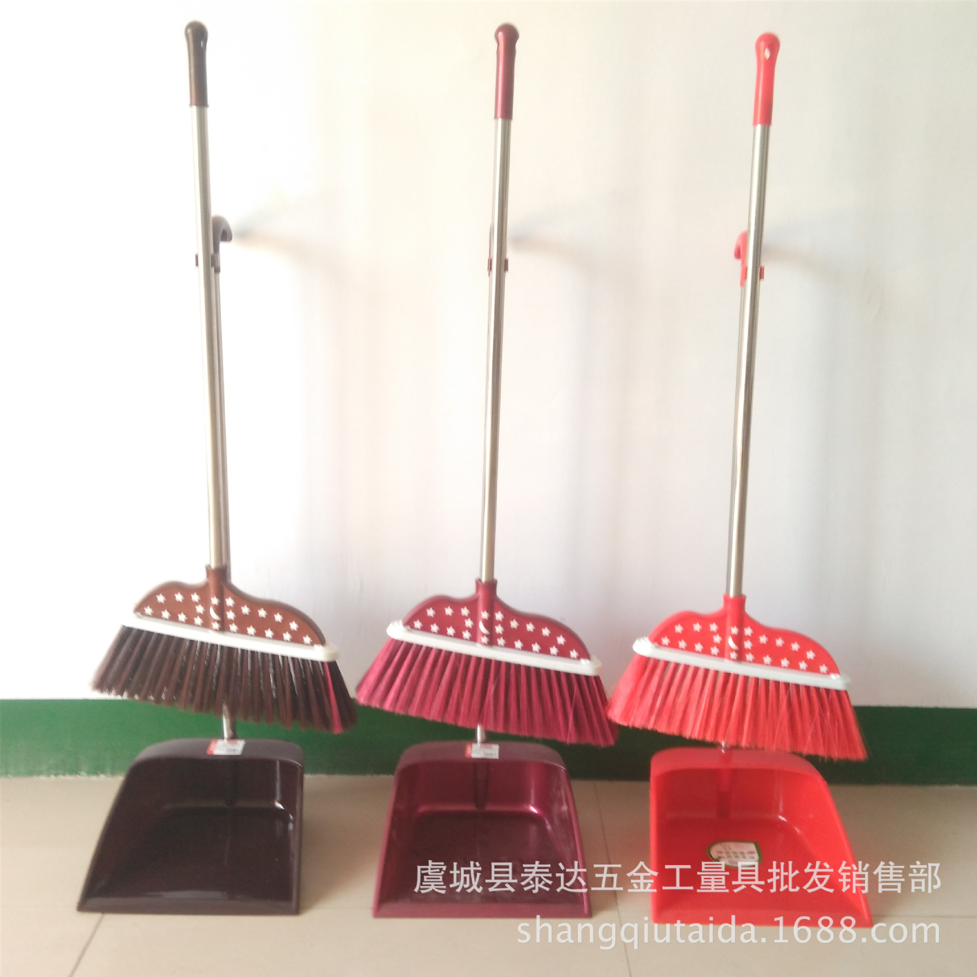 direct deal Stainless steel handle Plastic broom Broom Set Broom Dustpan suit