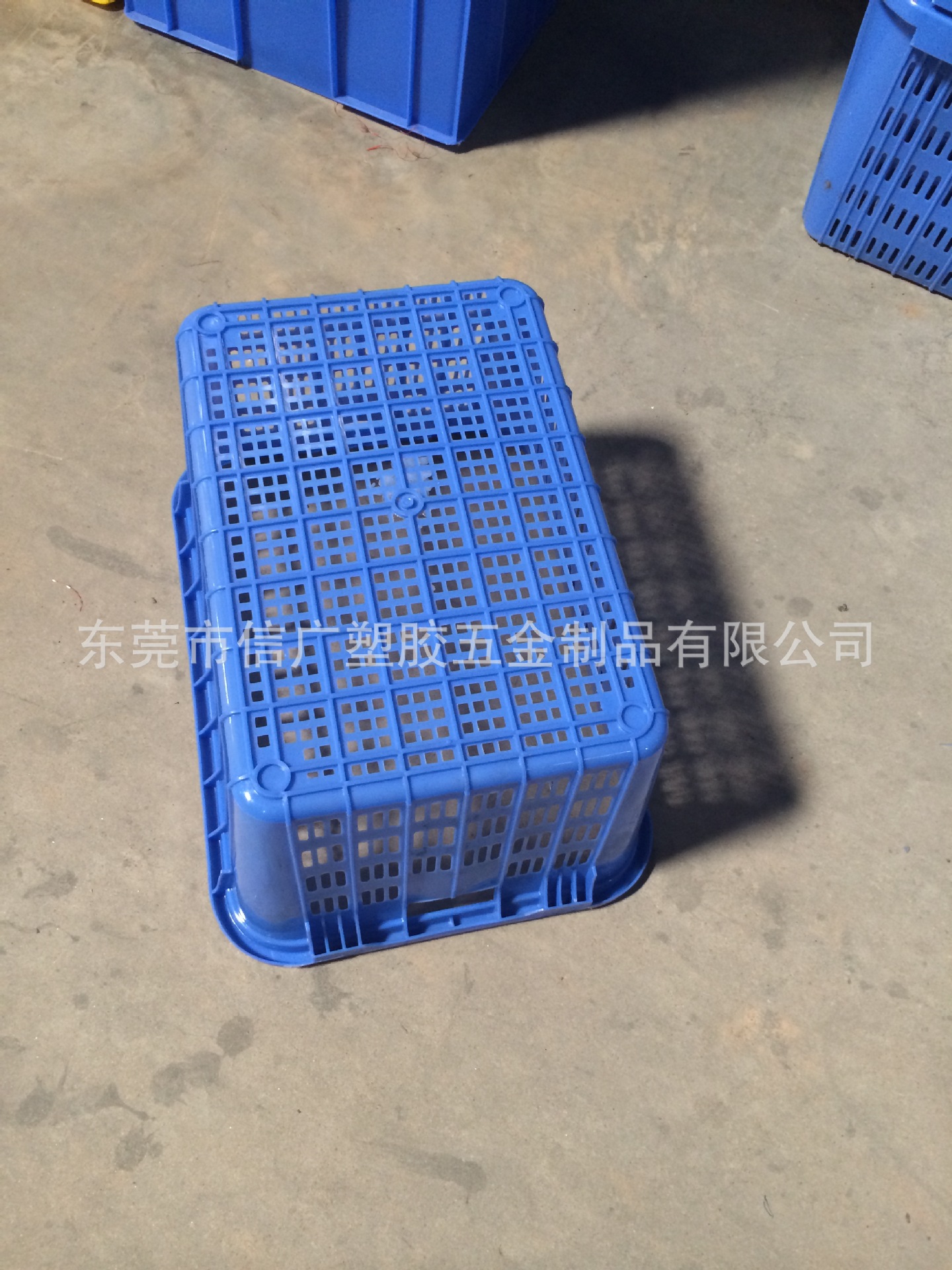 供应深圳蔬菜筐铁耳框 广州水果萝拉手萝 东莞惠州蓝色网格周转筐