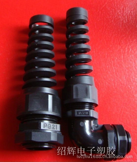 90度弯角 耐扭电缆固定头 M16耐折弯角防水接头 弯角接头