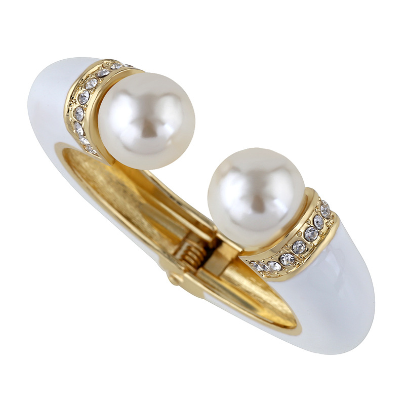 1 Piece Fashion Round Alloy Enamel Plating Inlay Artificial Pearls Artificial Diamond Womenu0027S Ba