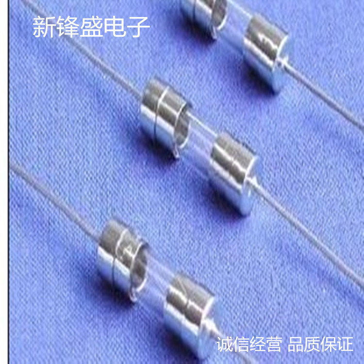 供应250V1A 1.5A 2A 3A 3.15A  封装3*10 玻璃带双铁帽插件保险管